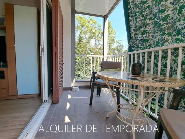 Piso en Alquiler en Prat de Vilanova