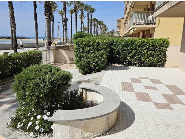 Piso en Alquiler en Prat de Vilanova