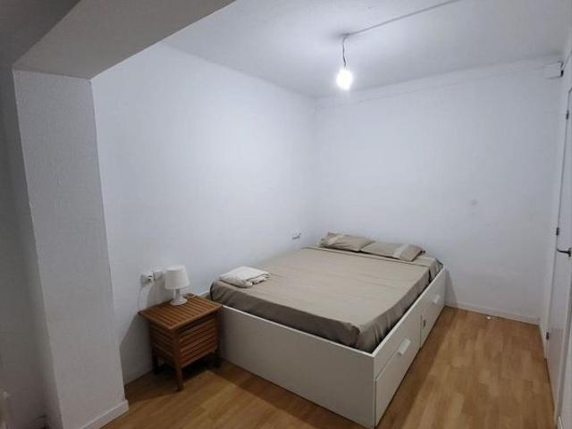 Piso en alquiler en rambla Catalana, Hospitalet de Llobregat, L´, de 60 m² 3 habitaciones por 1.240