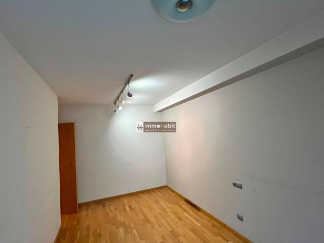 PISO EN ALQUILER EN RAMBLA FERRAN, EN EL CORAZÓN DE LLEIDA
