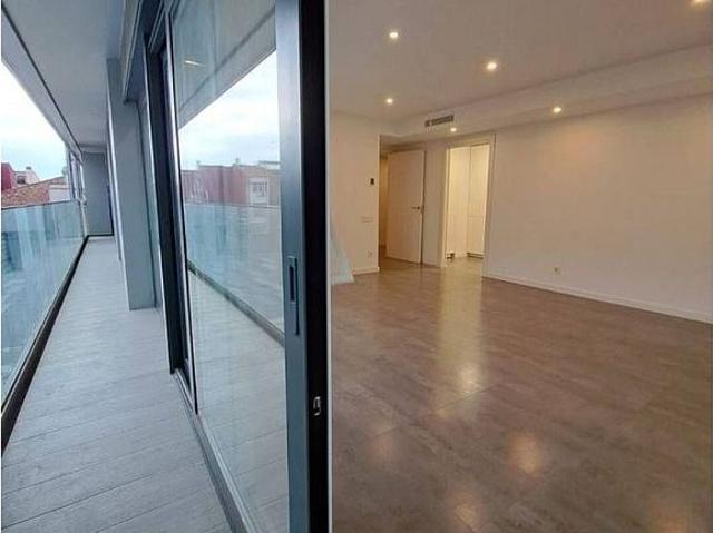Piso en alquiler en rambla, Sabadell, de 110 m² 4 habitaciones por 1.586