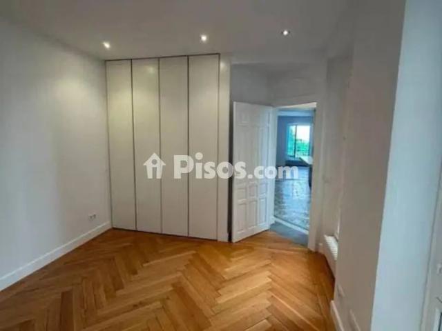 Piso en alquiler en Recoletos
