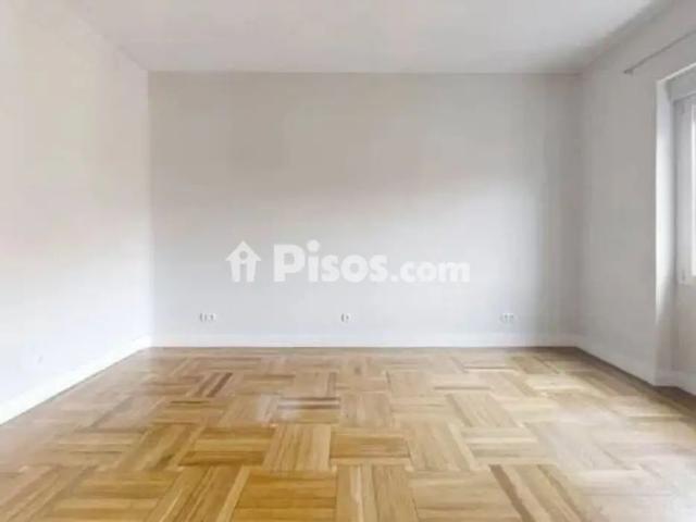 Piso en alquiler en Recoletos