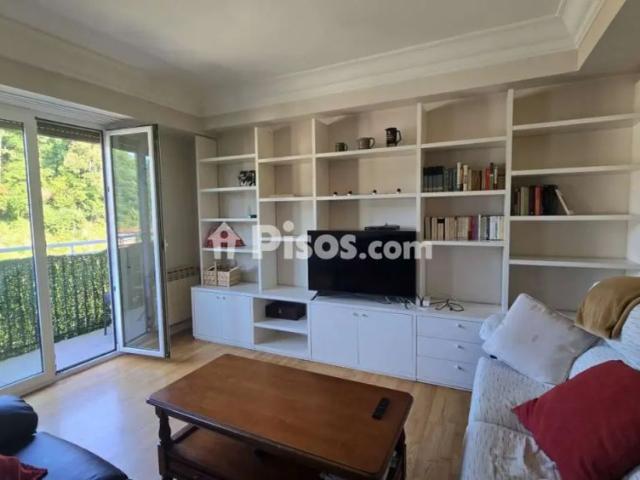 Piso en alquiler en Reformado. Alto y Soleado. 3 Habitaciones