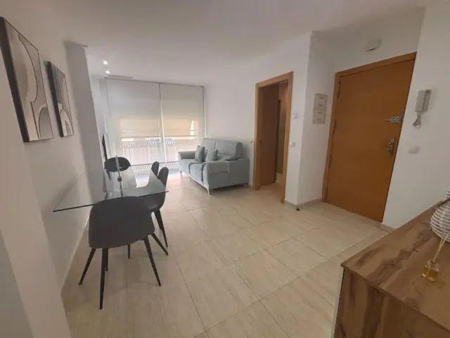 Piso en alquiler en Reina Victoria Miguel Hernández