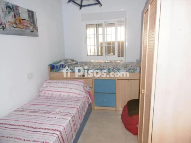 Piso en alquiler en Retamar