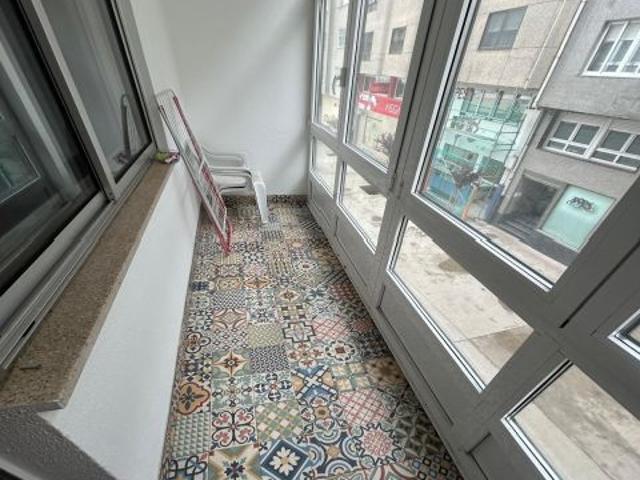 ? Piso en alquiler en Ribeira – Zona Plaza España