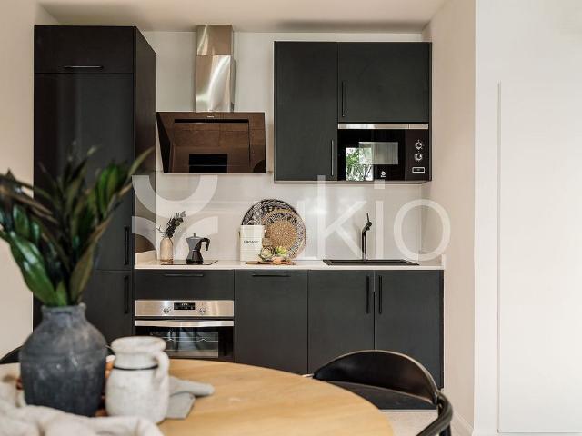 Piso en alquiler en ronda De Sant Antoni, Barcelona, de 44 m² 1 habitación por 1.915