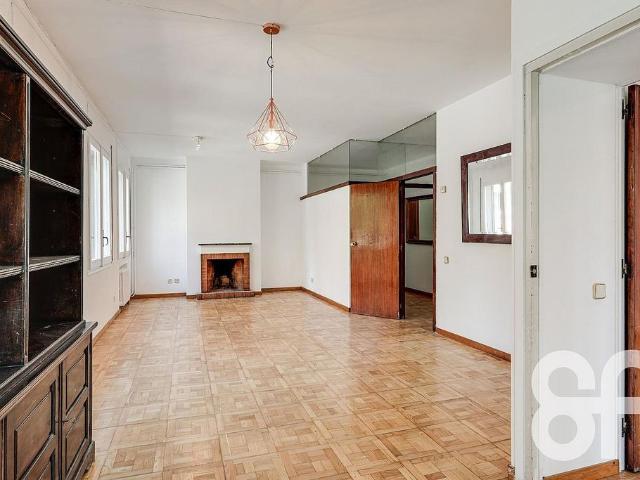 Piso en alquiler en ronda Del General Mitre, Barcelona, de 111 m² 4 habitaciones por 2.393