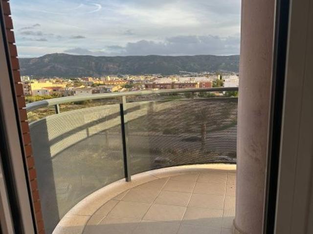 PISO EN ALQUILER EN RONDA SUR
