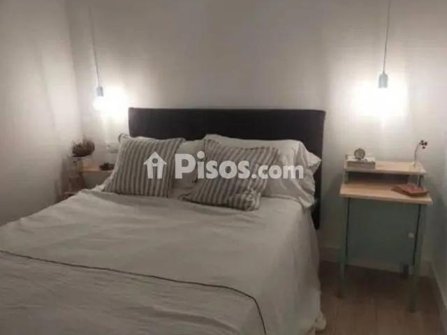 Piso en alquiler en Sagrada Familia Vioño
