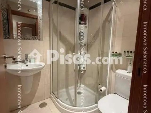 Piso en alquiler en Salesas Glorieta Chinchibarra Capuchinos