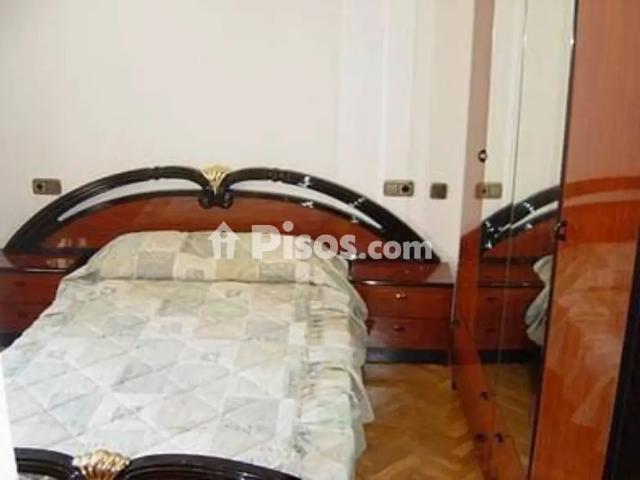 Piso en alquiler en Salesas Glorieta Chinchibarra Capuchinos