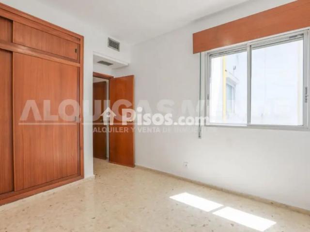 Piso en alquiler en San Vicente
