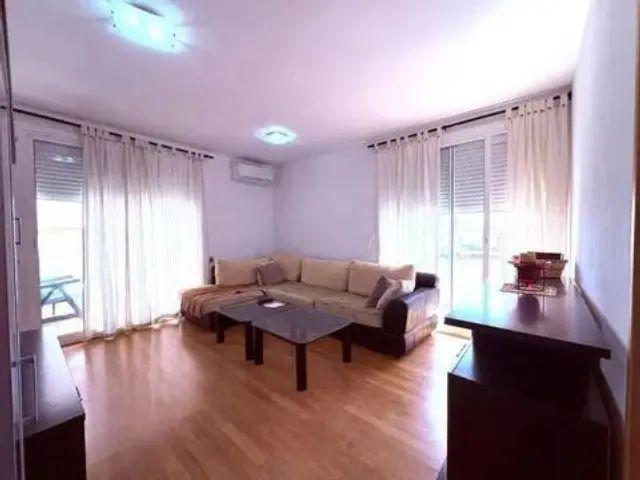 Piso en alquiler en San Blas