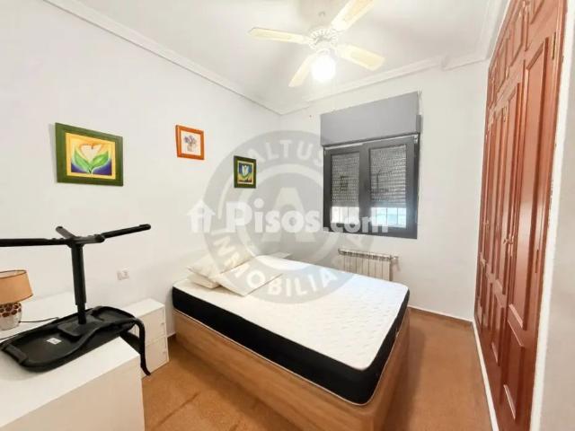 Piso en alquiler en San Blas