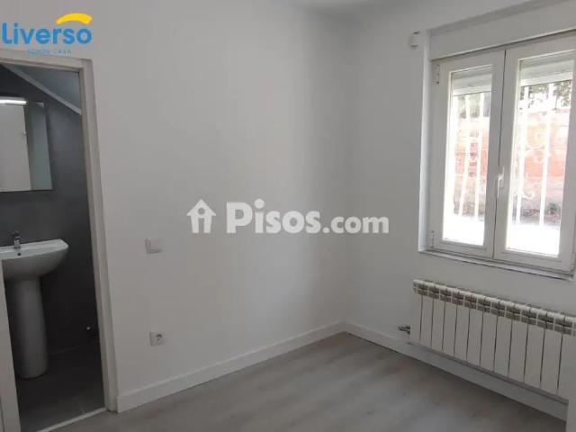 Piso en alquiler en San Julián Bº de Cortes