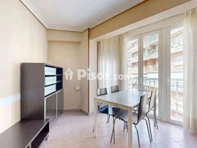 Piso en alquiler en San Lorenzo