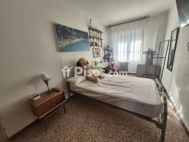 Piso en alquiler en San Nicolás La Toledana Valle Amblés