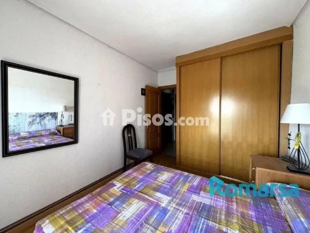 Piso en alquiler en San Nicolás La Toledana Valle Amblés
