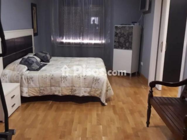 Piso en alquiler en San Roque
