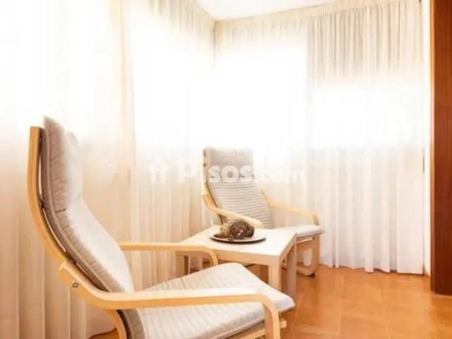 Piso en alquiler en Sanfeliu