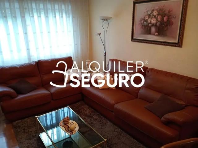 Piso en alquiler en Sansomendi Ali