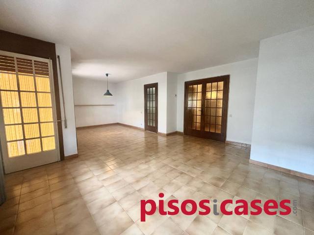 Piso en Alquiler en Sant Julià de Vilatorta