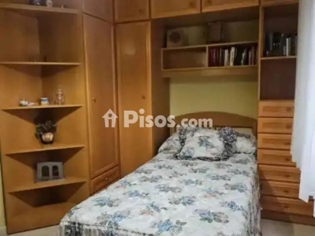 Piso en alquiler en Santa Ana