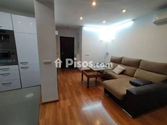 Piso en alquiler en Santa Rosa Valdeolleros