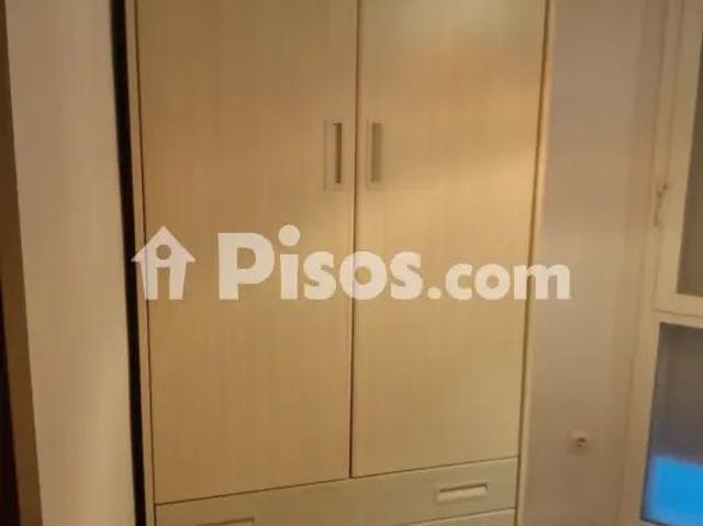 Piso en alquiler en Santa Rosa Valdeolleros