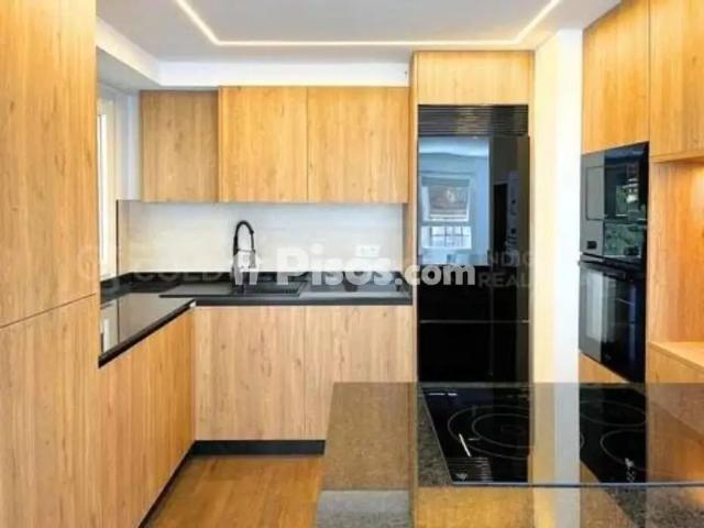 Piso en alquiler en Teis