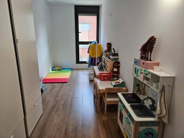 Piso en alquiler en Terrassa, de 125 m² 4 habitaciones por 1.500