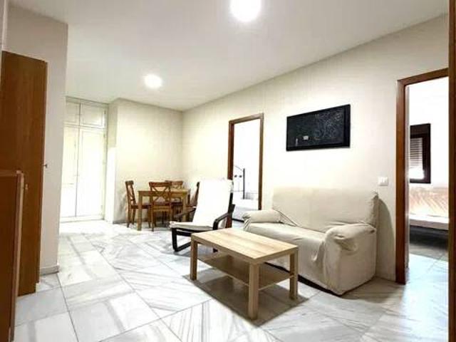 Piso en Alquiler en Tomares