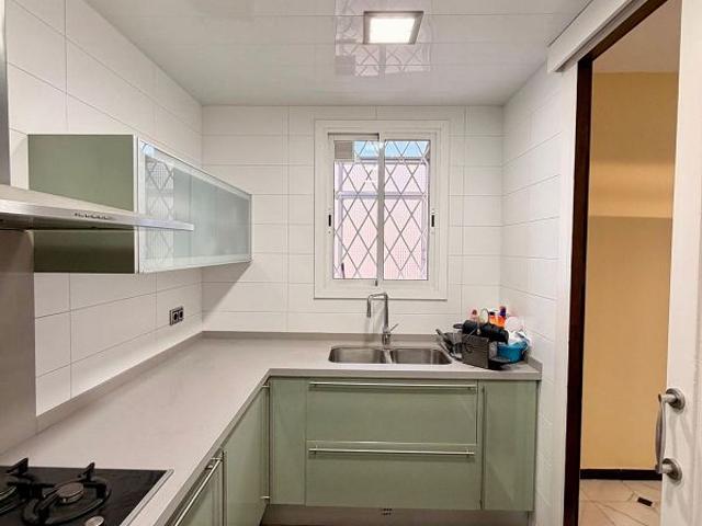 Piso en alquiler en travesía De Les Corts, Barcelona, de 92 m² 3 habitaciones por 1.760