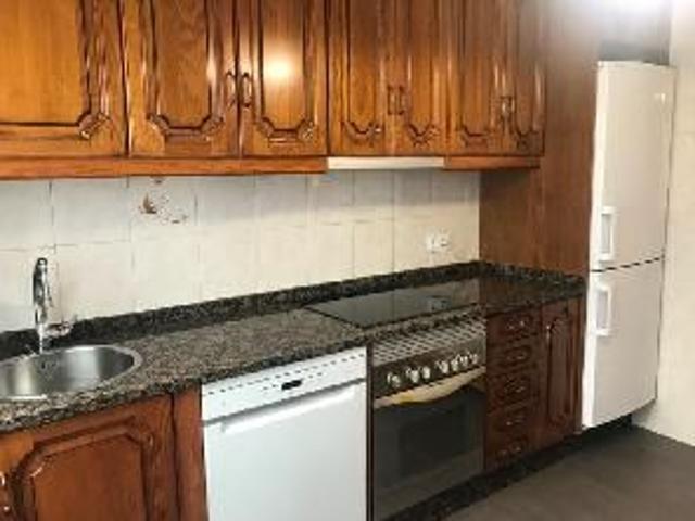 Piso en alquiler en Travesía De Vigo