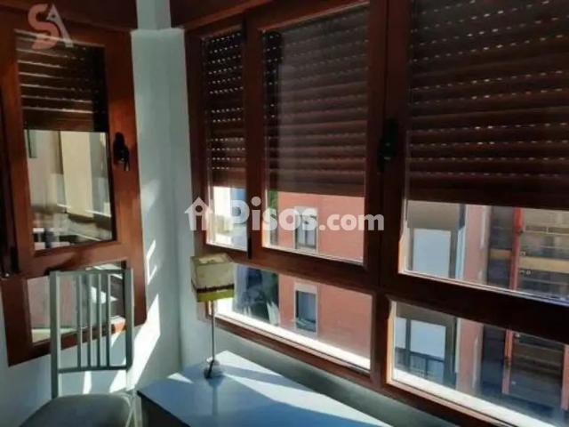 Piso en alquiler en Universidad
