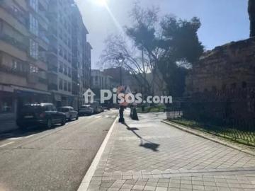 Piso en alquiler en Universidad