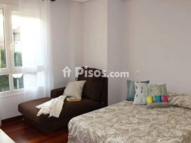 Piso en alquiler en Urbanización La Sierra, Número 45