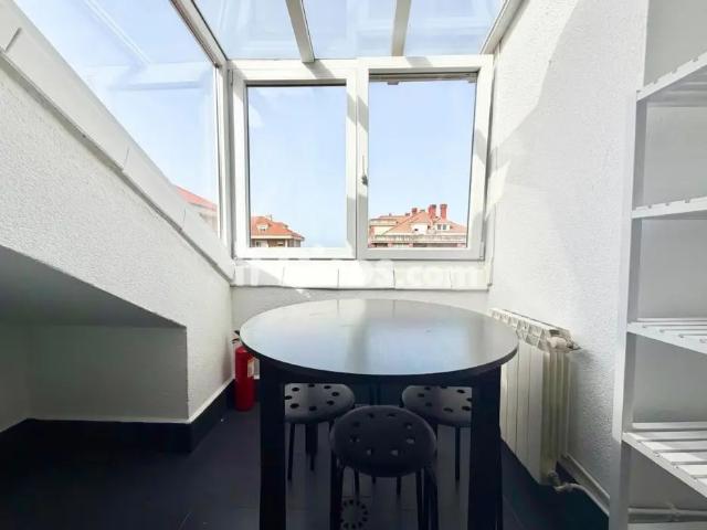 Piso en alquiler en Valdenoja