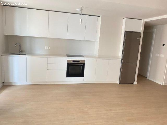 Piso en Alquiler en Valencia de las Torres, Valencia