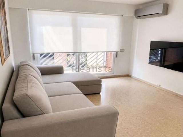 Piso en Alquiler en Valencia de las Torres, Valencia