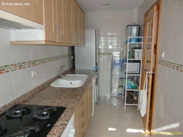 Piso en Alquiler en Valencia de las Torres, Valencia