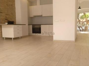 Piso en Alquiler en Valencia de las Torres, Valencia