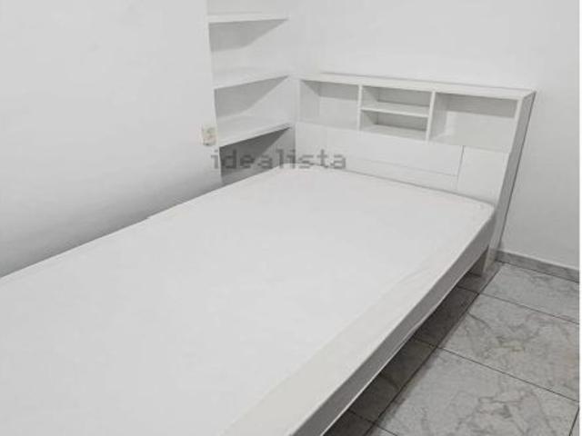 Piso en Alquiler en Valencia de las Torres, Valencia