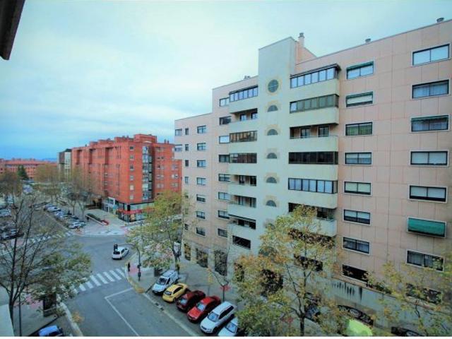 Piso en Alquiler en Valladolid, Valladolid