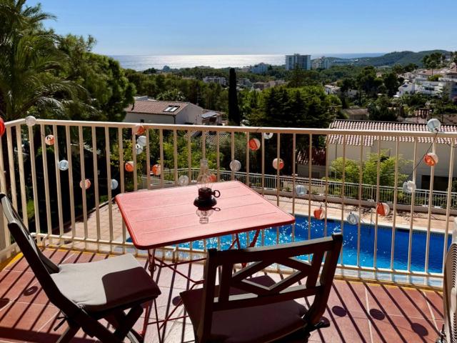 Piso en Alquiler en Vallpineda Rocamar