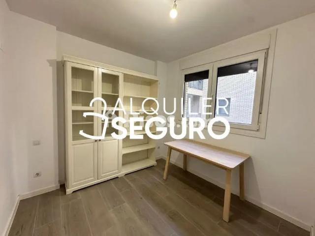 Piso en alquiler en Vicalvaro
