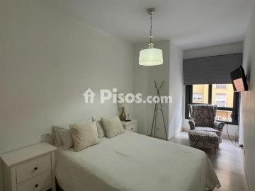 Piso en alquiler en Vialia