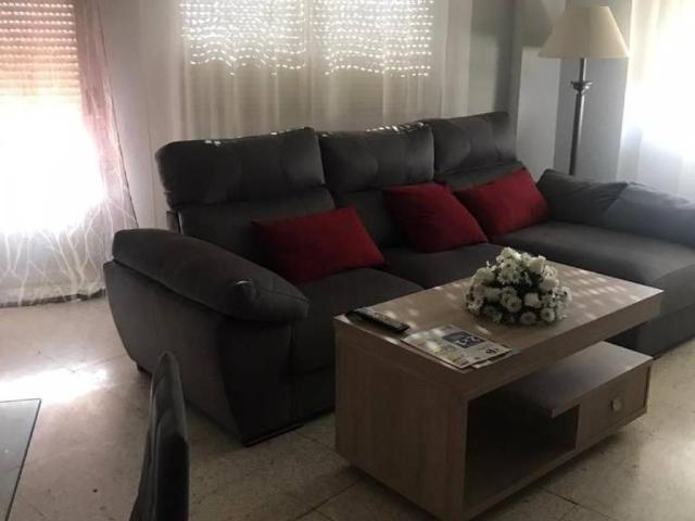 Piso en Alquiler en Villarrobledo